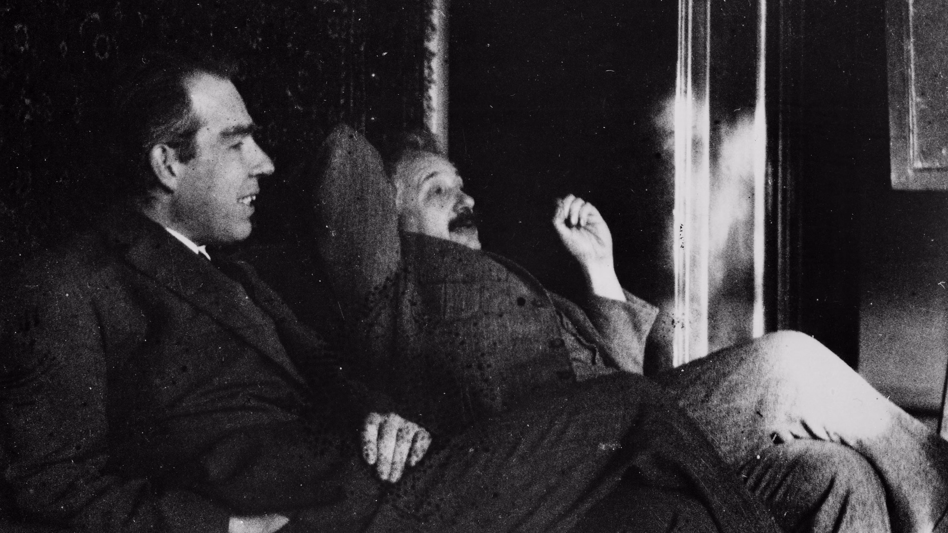 Niels Bohr and Albert Einstein in conversation at Paul Ehrenfest's home in Leiden, around December 1925